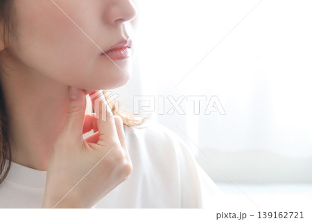 女性のあご　フェイスライン 139162721