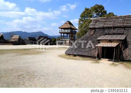 佐賀県の観光スポット「吉野ヶ里歴史公園 南内郭」 支配者層の住まい 佐賀県の観光スポット「吉野ヶ里歴史公園 南内郭」 支配者層の住まい 139163211