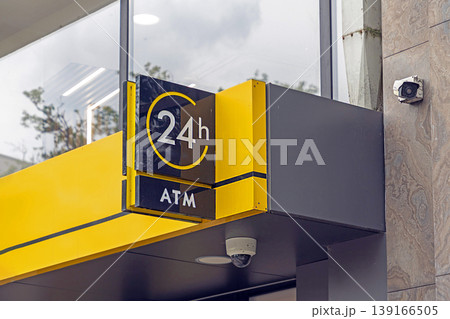 24 h ATM access on street 24 h ATM access on street 139166505