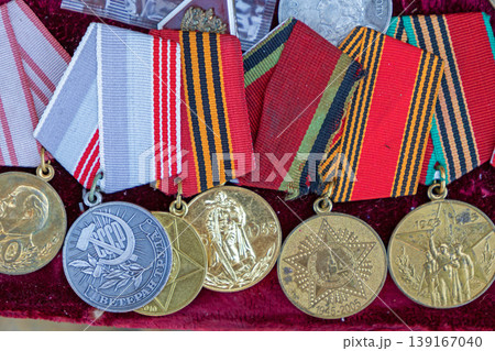 War veteran medals sold on flea market War veteran medals sold on flea market 139167040