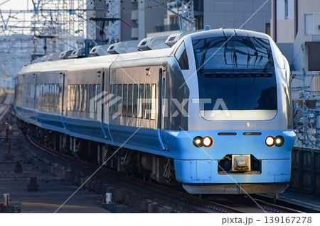 E653系1000番台K71編成　水色編成　臨時特急鎌倉号　武蔵野線内 139167278