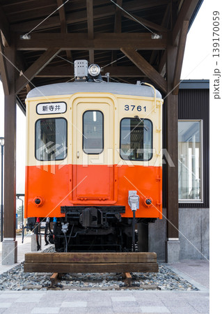 能美根上駅東口に保存展示されている能美電気鉄道（能美電）の車両｜のみでん｜石川県能美市 139170059