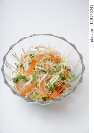 豆苗もやしミックス 139170345