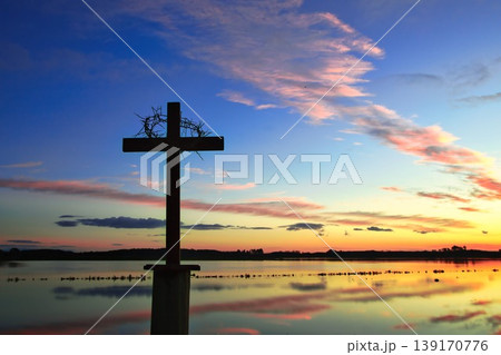Crown of Sin On Cross Water Lands 139170776
