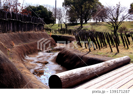 佐賀県の観光スポット「吉野ヶ里歴史公園」　弥生時代の雰囲気を感じ、学ぶ施設 139171287