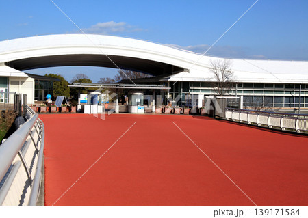 佐賀県の観光スポット「吉野ヶ里歴史公園」　弥生時代の雰囲気を感じ、学ぶ施設 139171584
