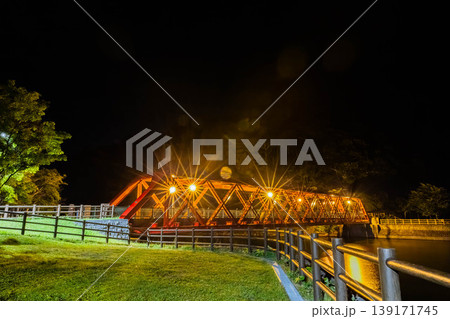支笏湖　山線鉄橋の夜景 139171745