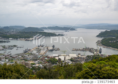 弓張が丘か展望台から見た海 弓張が丘か展望台から見た海 139173463