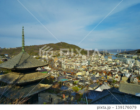 尾道市の千光寺公園と猫の細道周辺の情景 139176079