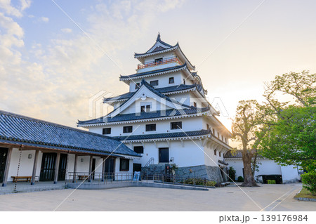 初夏の唐津城と夕日 初夏の唐津城と夕日 139176984