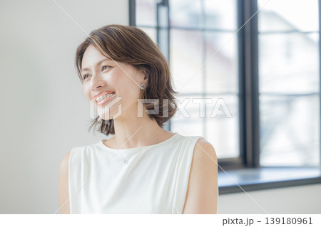 40代女性 40代女性 139180961