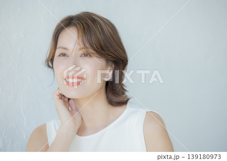 40代女性 40代女性 139180973