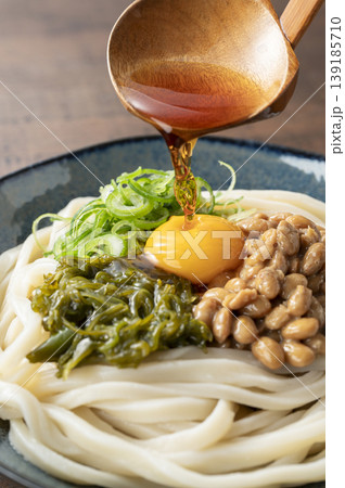 ネバネバうどん めかぶ ネバネバうどん めかぶ 139185710