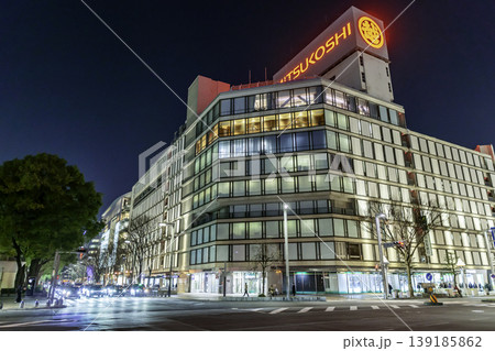 名古屋市街夜景 広小路久屋西交差点 名古屋栄三越 愛知県名古屋市 名古屋市街夜景 広小路久屋西交差点 名古屋栄三越 愛知県名古屋市 139185862
