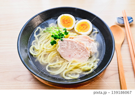 しじみ塩ラーメン しじみ塩ラーメン 139186067