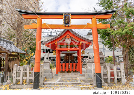 大将軍神社 東三條社 境内社 荒熊稲荷社(平安京東方の守護神)関白藤原兼家の祀る神社 大将軍神社 東三條社 境内社 荒熊稲荷社(平安京東方の守護神)関白藤原兼家の祀る神社 139186353