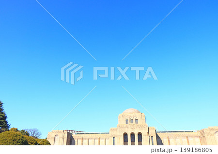 東京都新宿区、聖徳記念絵画館の風景 139186805