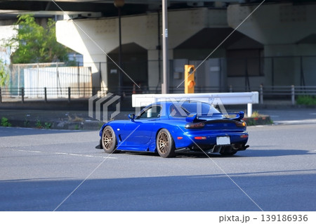 青い国産スポーツカー 青い国産スポーツカー 139186936