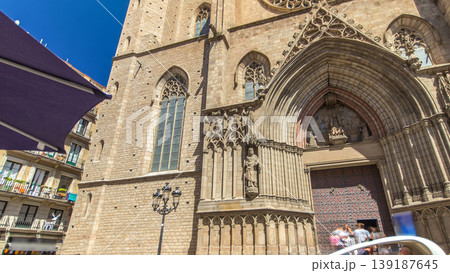 Santa Maria del Mar timelapse hyperlapse - Barcelona Spain 139187645