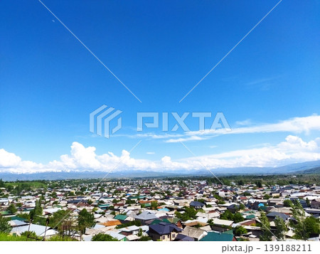 高原の田舎町 高原の田舎町 139188211