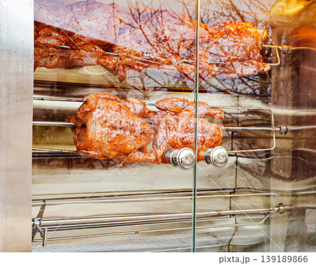 Grilled Chicken Cooking Process Grilled Chicken Cooking Process 139189866