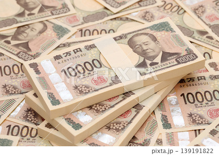一万円札の背景 139191822