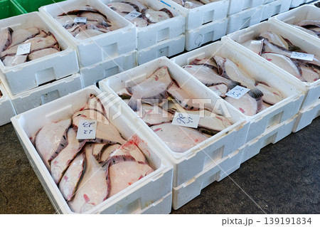 水産物のセリ 水産物のセリ 139191834
