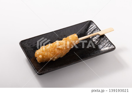 鶏ささみ　クリスピー　串 139193021
