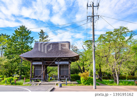 新緑の仙台木ノ下公園 薬師堂 新緑の仙台木ノ下公園 薬師堂 139195162