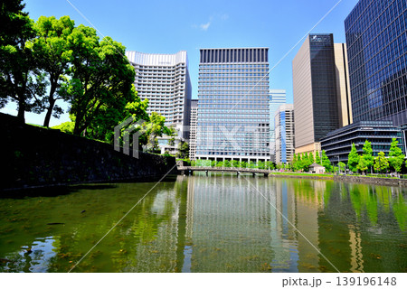 春の皇居外苑 和田倉濠付近 パレスホテル 春の皇居外苑 和田倉濠付近 パレスホテル 139196148