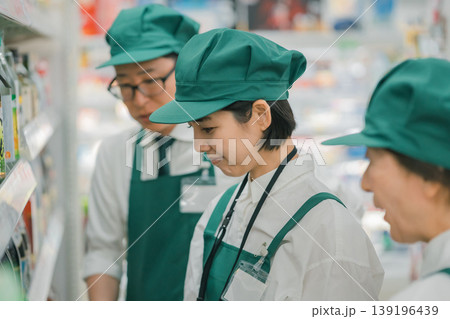 supermarket supermarket 139196439