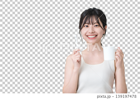 年輕的亞洲女性正在刷牙(牙膏、口腔護理、牙齒護理) 年輕的亞洲女性正在刷牙(牙膏、口腔護理、牙齒護理) 139197478
