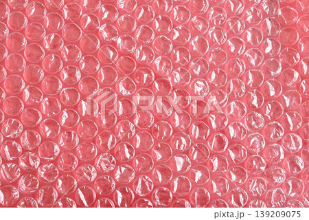 The image shows pink anti-static bubble wrap. 139209075