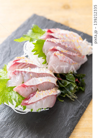 おいしいイトヨリの刺身 139212335