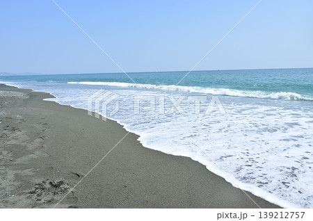 波打ち際と海の景色 波打ち際と海の景色 139212757