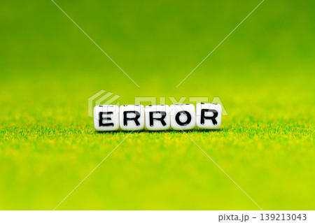 ERRORのアルファベットビーズ 139213043
