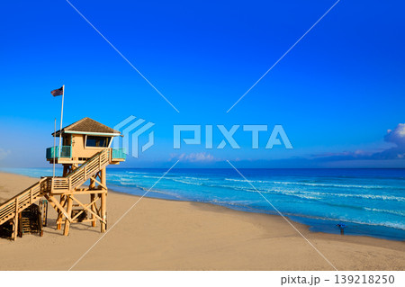 Daytona Beach in Florida baywatch tower USA 139218250