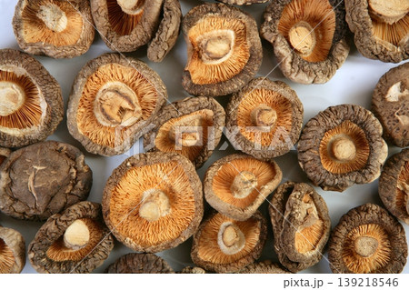 Shiitake dired mushroom vegetarian food 139218546