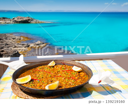 Paella mediterranean rice food in balearic islands 139219160