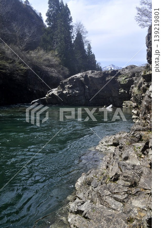 新潟県　湯沢　鱒どまり　河川 139219801