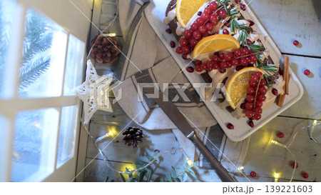Christmas home made cinnamon cake 139221603