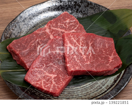 国産和牛のステーキ肉 国産和牛のステーキ肉 139221851