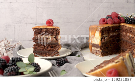 Delicious caramel cake Delicious caramel cake 139221887