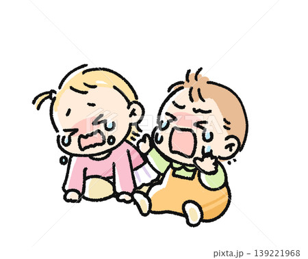 2人で座って泣いているあかちゃん 2人で座って泣いているあかちゃん 139221968