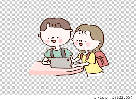 ランドセルを背負ってタブレット学習に夢中になる小学生の男の子と女の子のイラスト(教育・ICT学習) ランドセルを背負ってタブレット学習に夢中になる小学生の男の子と女の子のイラスト(教育・ICT学習) 139222554