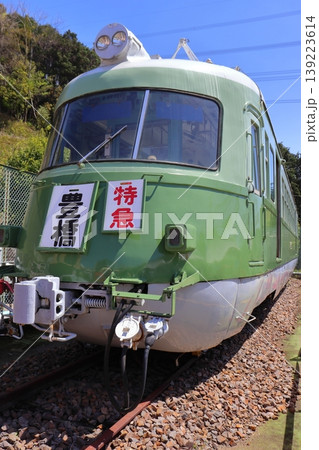 名鉄3400系電車 流線形「いもむし」 名鉄3400系電車 流線形「いもむし」 139223614