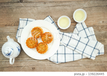 Mooncakes, Tea, and Mid-Autumn Festival Feast	 139226445