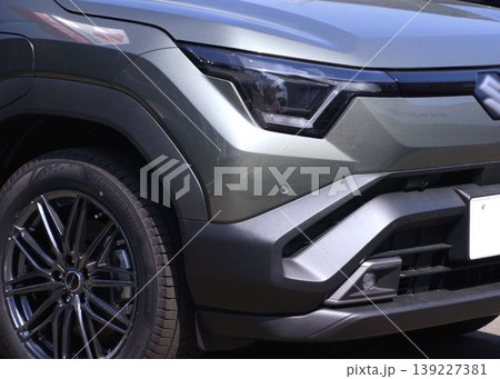 自動車イメージ スズキeビターラのフロントマスク 自動車イメージ スズキeビターラのフロントマスク 139227381