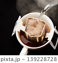 ドリップコーヒー　　スタジオ撮影 139228728