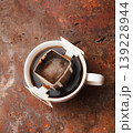 ドリップコーヒー　　スタジオ撮影 139228944